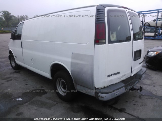 1GCFG15W711221051 - 2001 CHEVROLET EXPRESS G1500  WHITE photo 3