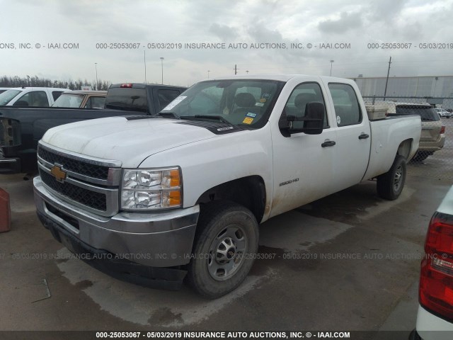 1GC1CVCG3DF216512 - 2013 CHEVROLET SILVERADO C2500 HEAVY DUTY WHITE photo 2