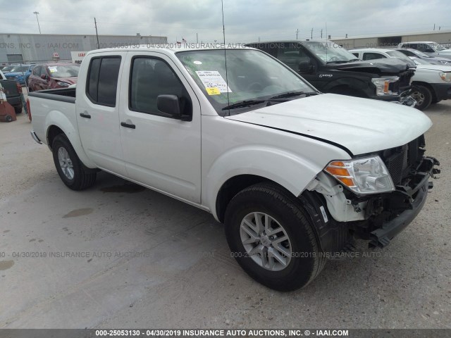 1N6AD0ER2KN709564 - 2019 NISSAN FRONTIER S/SV/SL/DESERT RUNNER WHITE photo 1