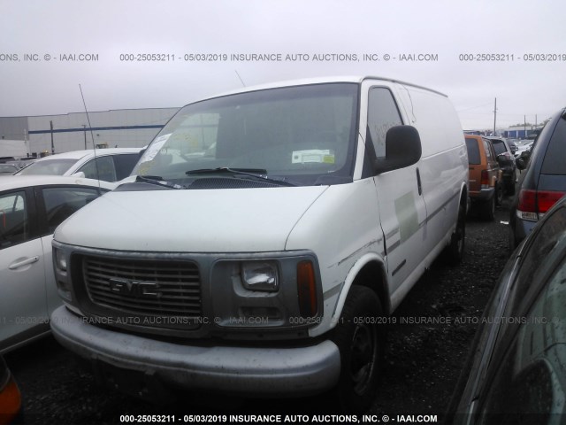 1GTGG25W2X1160016 - 1999 GMC SAVANA G2500 WHITE photo 2