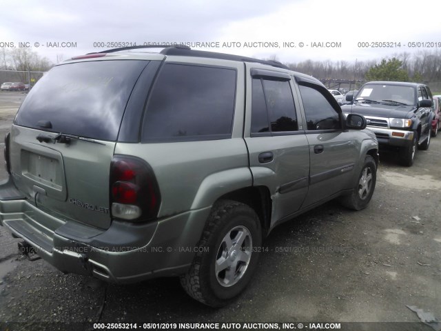 1GNDT13S842403933 - 2004 CHEVROLET TRAILBLAZER LS/LT GREEN photo 4