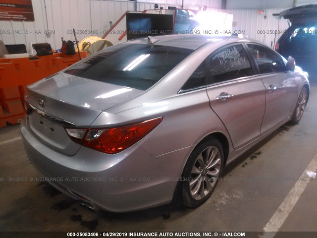 5NPEC4AC1BH103429 - 2011 HYUNDAI SONATA SE/LIMITED SILVER photo 4