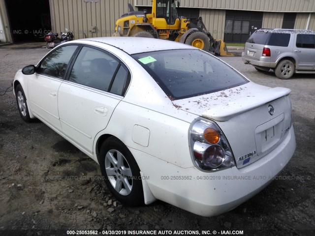 1N4AL11D43C170681 - 2003 NISSAN ALTIMA S/SL WHITE photo 3