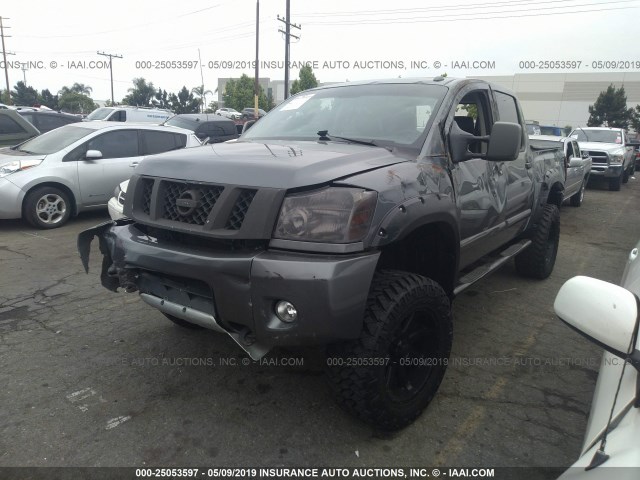 1N6AA0EC6EN510672 - 2014 NISSAN TITAN S/SV/SL/PRO-4X GRAY photo 2