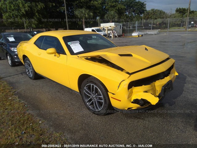 2C3CDZGGXKH532223 - 2019 DODGE CHALLENGER SXT YELLOW photo 1