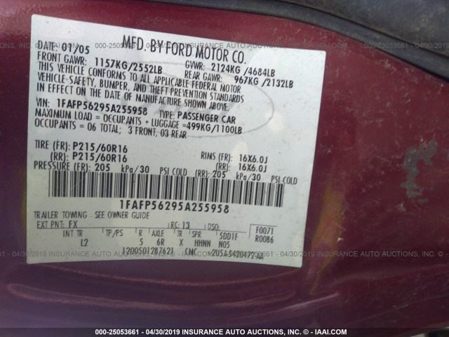 1FAFP56295A255958 - 2005 FORD TAURUS SEL RED photo 9