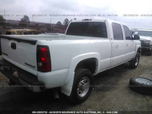 1GCHC23264F192854 - 2004 CHEVROLET SILVERADO C2500 HEAVY DUTY WHITE photo 4