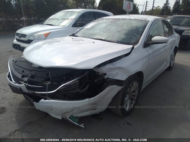 1C3CCCABXFN628962 - 2015 CHRYSLER 200 LIMITED WHITE photo 2