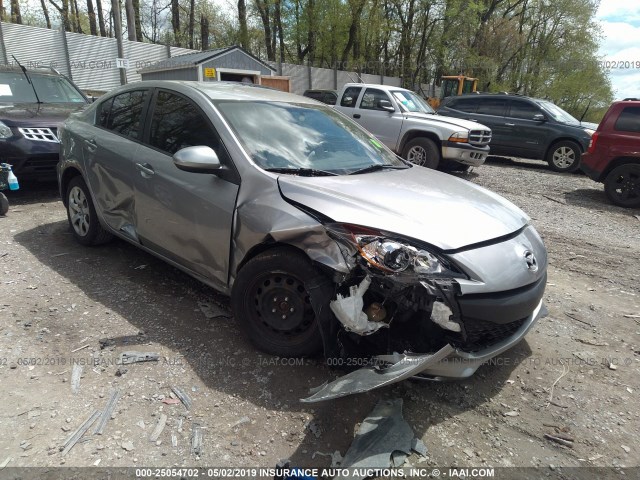 JM1BL1TG2D1779352 - 2013 MAZDA 3 I SILVER photo 1