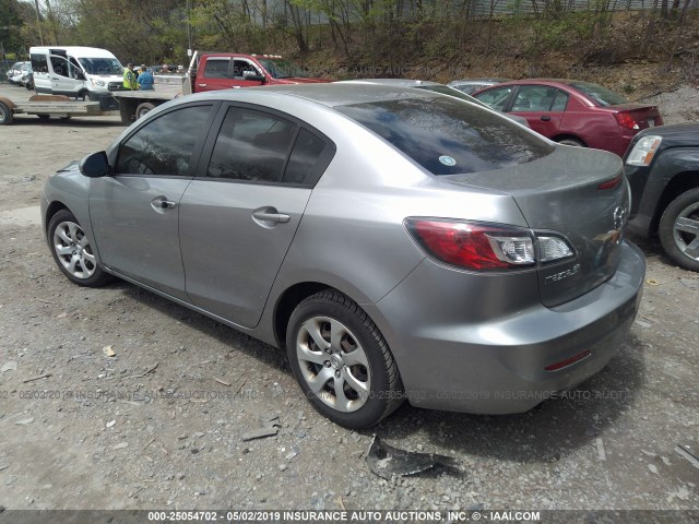 JM1BL1TG2D1779352 - 2013 MAZDA 3 I SILVER photo 3