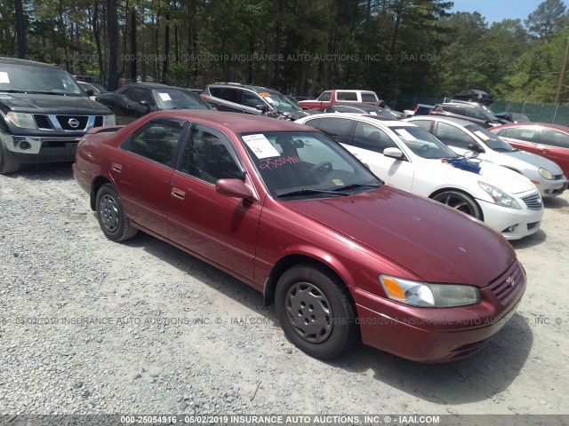 4T1BG22K7WU332514 - 1998 TOYOTA CAMRY CE/LE/XLE RED photo 1