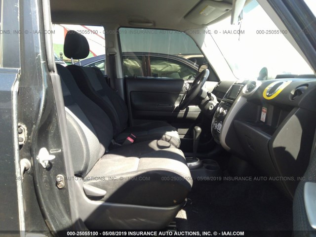 JTLKT324564091337 - 2006 TOYOTA SCION XB 灰色 照片 5