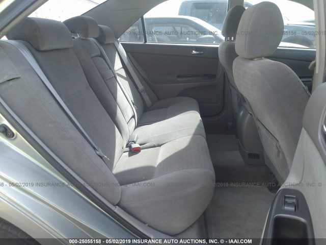 JTDBE30K563062319 - 2006 TOYOTA CAMRY LE/XLE Grau Foto 8