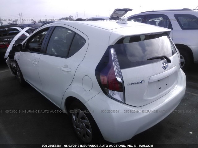 JTDKDTB30G1117717 - 2016 TOYOTA PRIUS C WHITE photo 3