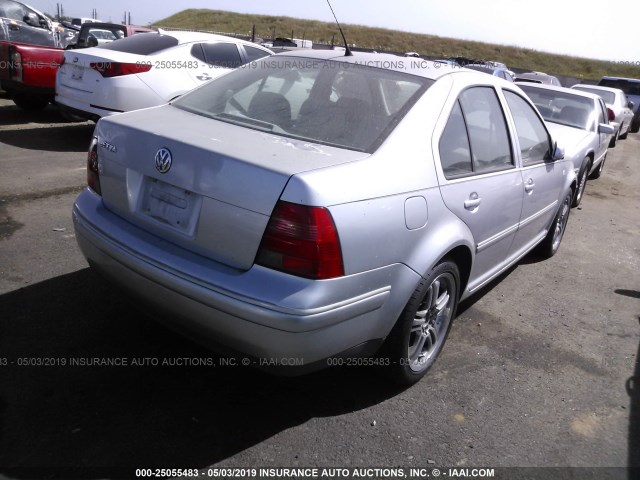 3VWRC29M2YM185237 - 2000 VOLKSWAGEN JETTA GL SILVER photo 4