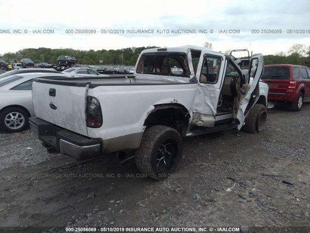 1FTWX31R88EA73295 - 2008 FORD F350 SRW SUPER DUTY WHITE photo 4