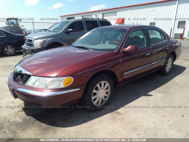 1LNHM97V22Y683039 - 2002 LINCOLN CONTINENTAL  Kastanienbraun Foto 2