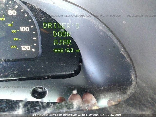 1LNHM97V22Y683039 - 2002 LINCOLN CONTINENTAL  Kastanienbraun Foto 7