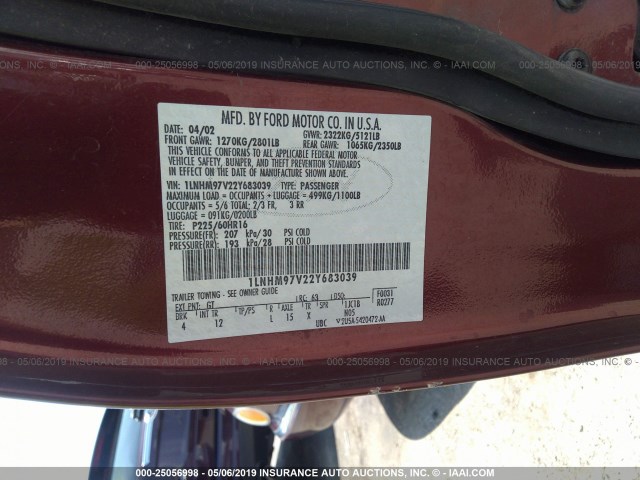 1LNHM97V22Y683039 - 2002 LINCOLN CONTINENTAL  Kastanienbraun Foto 9