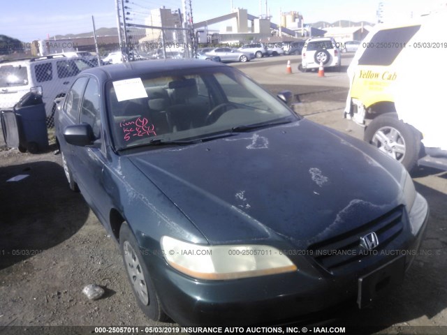 1HGCF86691A038121 - 2001 HONDA ACCORD VALUE GREEN photo 1