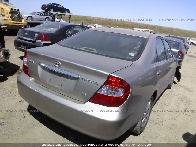 JTDBF30K430149493 - 2003 TOYOTA CAMRY LE/XLE BROWN photo 4