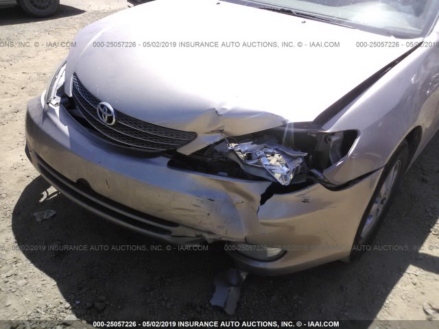 JTDBF30K430149493 - 2003 TOYOTA CAMRY LE/XLE Braun Foto 6