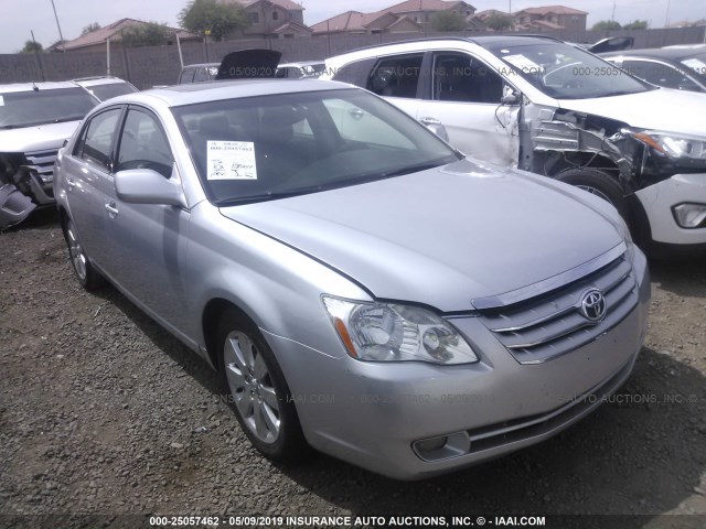 4T1BK36B55U049350 - 2005 TOYOTA AVALON XL/XLS/TOURING/LIMITED SILVER photo 1