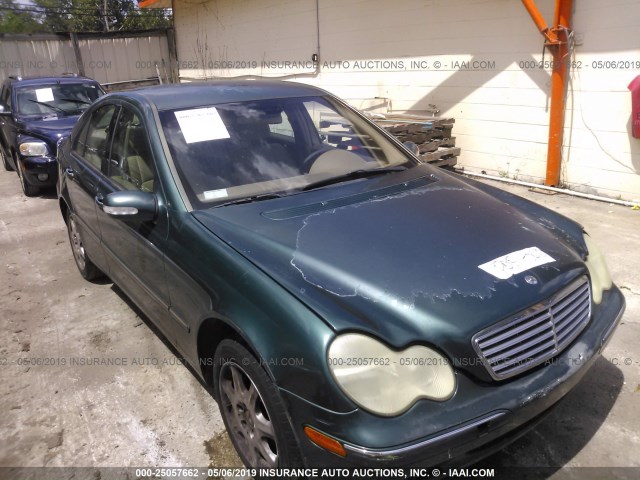 WDBRF61J11F077876 - 2001 MERCEDES-BENZ C 240 GREEN photo 1