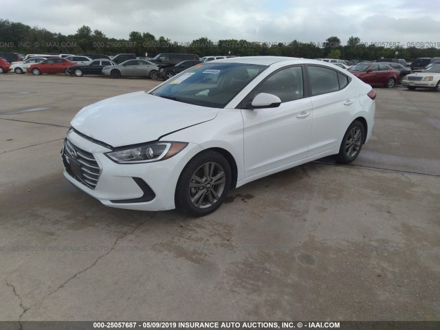 5NPD84LFXJH302515 - 2018 HYUNDAI ELANTRA SEL/VALUE/LIMITED WHITE photo 2