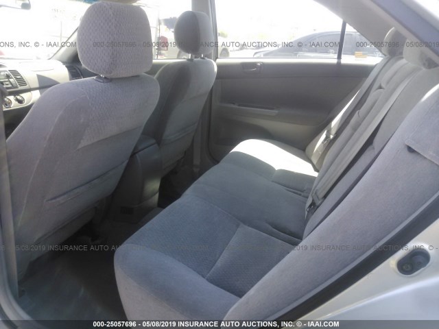 JTDBE32K030241507 - 2003 TOYOTA CAMRY LE/XLE SILVER photo 8