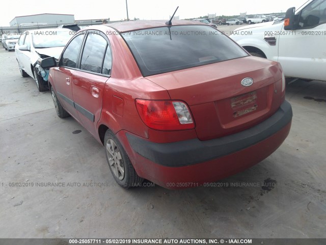 KNADE123876269075 - 2007 KIA RIO LX/SX RED photo 3