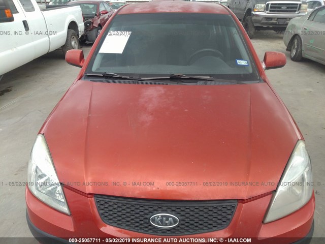 KNADE123876269075 - 2007 KIA RIO LX/SX RED photo 6