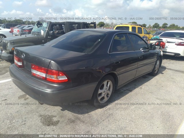 JT8BF28G7Y0271829 - 2000 LEXUS ES 300 GRAY photo 4