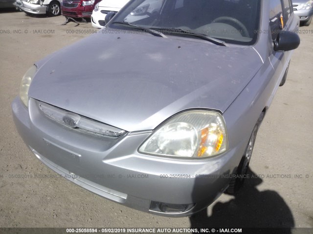 KNADC125736268212 - 2003 KIA RIO SILVER photo 6