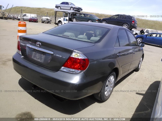 4T1BE32K55U528168 - 2005 TOYOTA CAMRY LE/XLE/SE GRAY photo 4