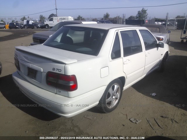 YV1LS5376W2516948 - 1998 VOLVO S70 T5 TURBO WHITE photo 4