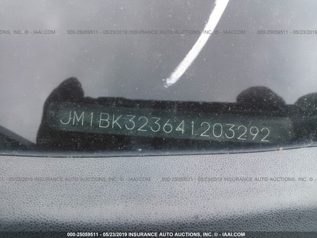 JM1BK323641203292 - 2004 MAZDA 3 S GRAY photo 9