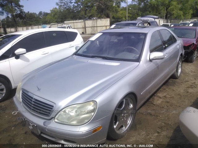 WDBNG75J0YA117304 - 2000 MERCEDES-BENZ S 500 SILVER photo 2