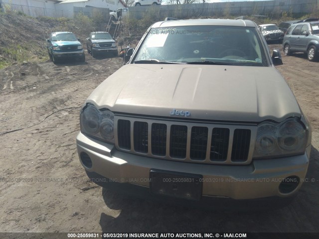 1J4HR48N76C256900 - 2006 JEEP GRAND CHEROKEE LAREDO/COLUMBIA/FREEDOM 金色 照片 6