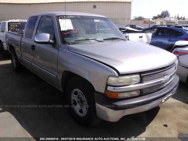 2GCEC19T9Y1305660 - 2000 CHEVROLET SILVERADO C1500 Pewter photo 1