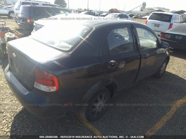 KL1TD52685B395547 - 2005 CHEVROLET AVEO LS BLACK photo 4