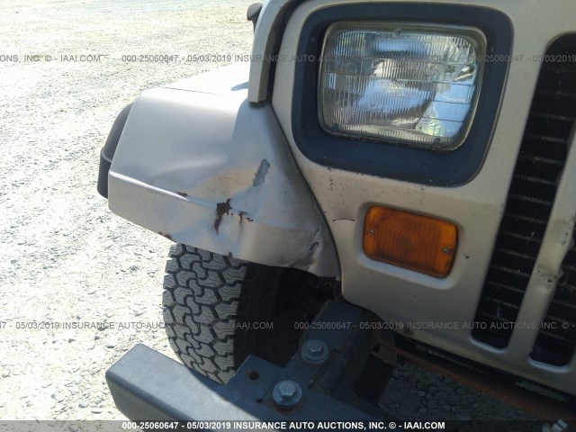 1J4FY49SXPP263932 - 1993 JEEP WRANGLER / YJ SAHARA BEIGE photo 6