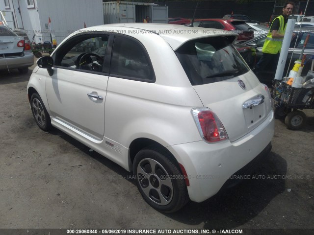 3C3CFFGE4ET173034 - 2014 FIAT 500 ELECTRIC WHITE photo 3