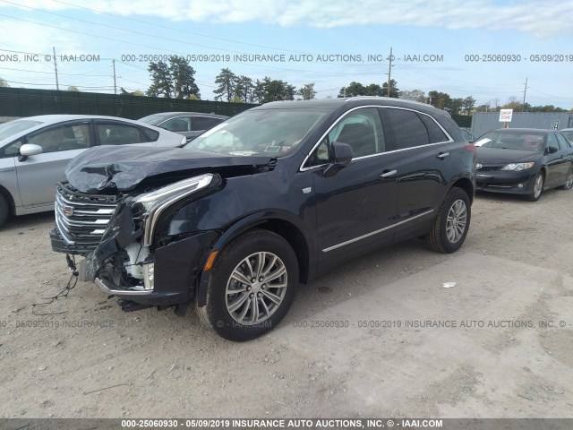 1GYKNDRS3KZ118090 - 2019 CADILLAC XT5 LUXURY BLUE photo 2