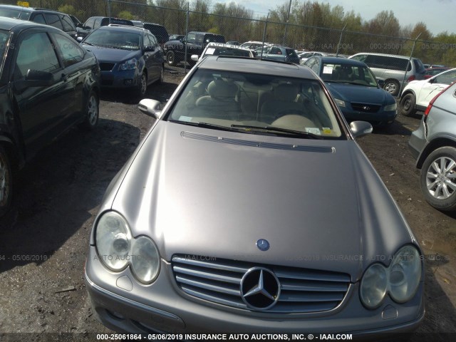 WDBTJ65J75F138121 - 2005 MERCEDES-BENZ CLK 320C SILVER photo 6