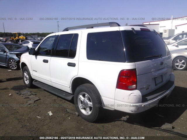 1FMZU73K85UA10594 - 2005 FORD EXPLORER XLT/XLT SPORT/NBX WHITE photo 3