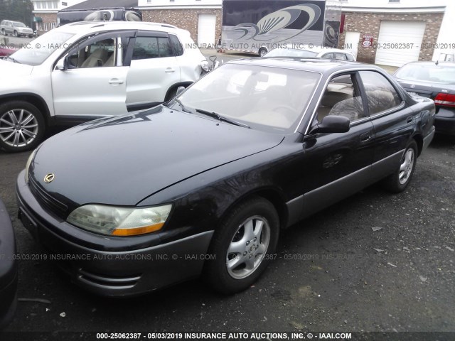 JT8GK13T7S0077938 - 1995 LEXUS ES 300 BLACK photo 2