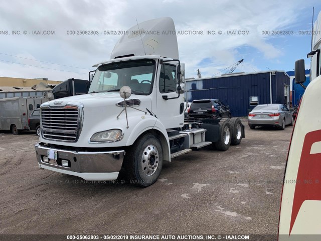 1FUJC5DX9CHBL9979 - 2012 FREIGHTLINER M2 112 MEDIUM DUTY WHITE photo 2