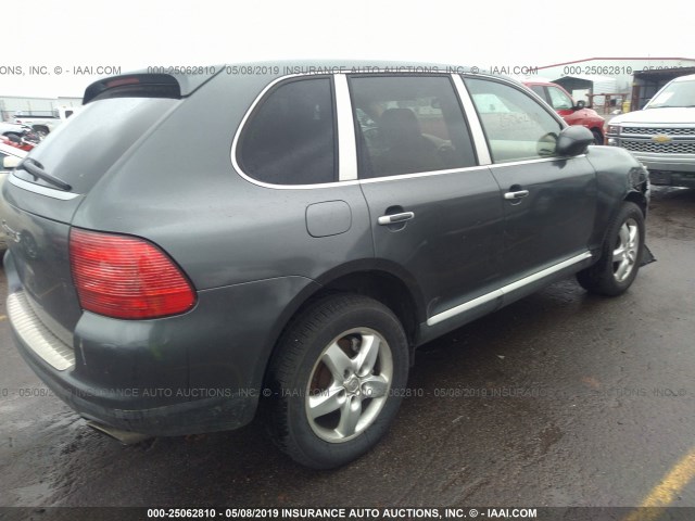 WP1AB29P04LA60714 - 2004 PORSCHE CAYENNE S GRAY photo 4