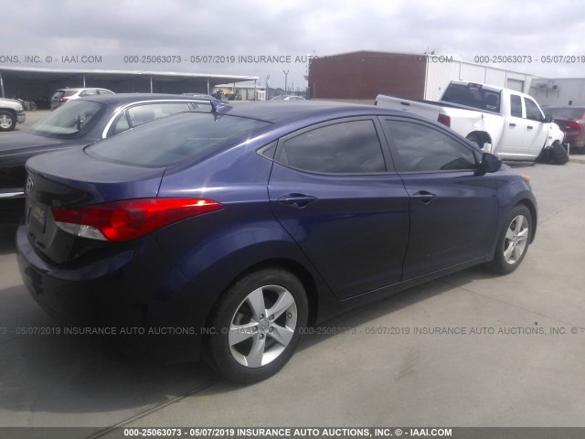 5NPDH4AE8DH448653 - 2013 HYUNDAI ELANTRA GLS/LIMITED BLUE photo 4